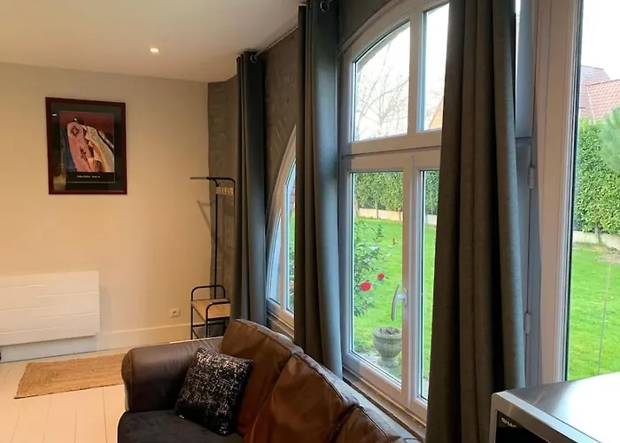 Charmante Petite Maison Confort Proche Tram